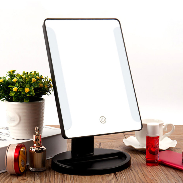 Specchio Princess da tavolo con ricarica USB ad alta luminosità a LED